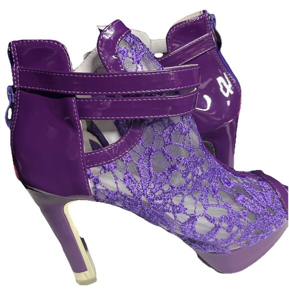 Purple Floral Lace Peep Toe Stilettos. . US Women Size 11. Zip Back ,w/ buckle - Picture 1 of 15